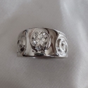 single-scroll-diamond-ring